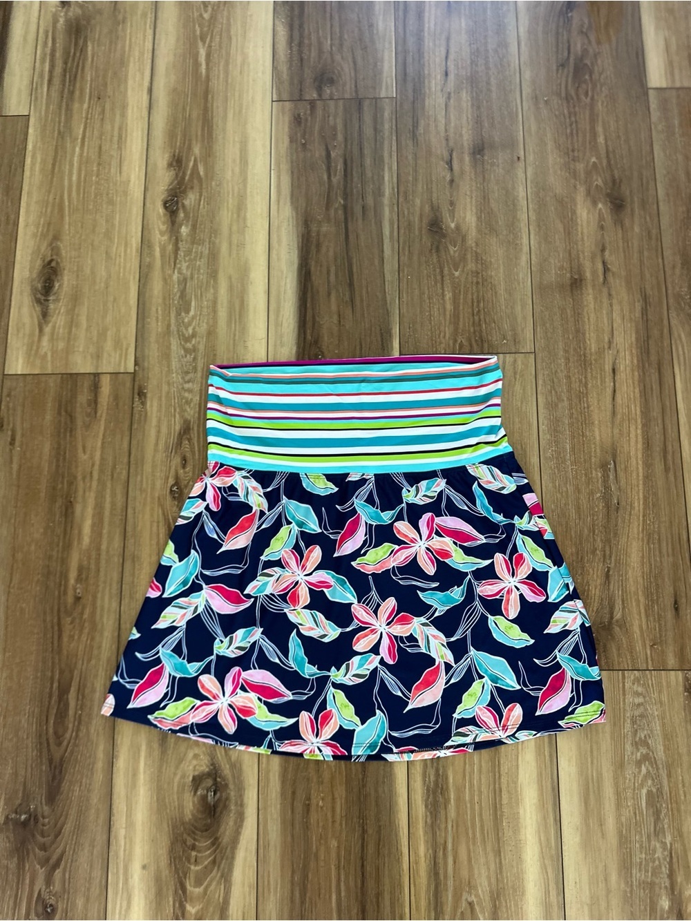 Title nine womens Floral skirt size small